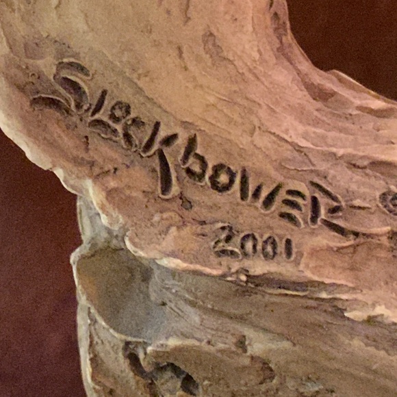 Mill Creek Studios Art Signature Wolf #38230 Sculpture Figures - Picture 6 of 17